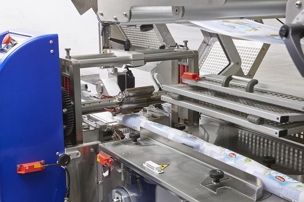 Biscuits packaging line